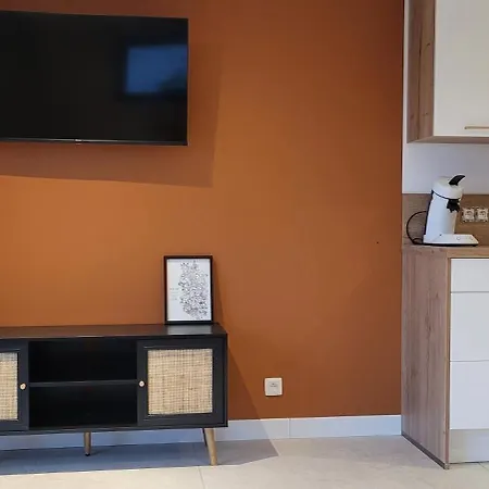 2 Dans Les Remparts A Dun Sur Meuse Dun-sur-Meuse