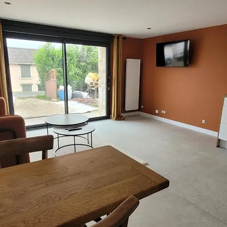 2 Dans Les Remparts A Dun Sur Meuse בית נופש Dun-sur-Meuse