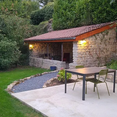 2 Dans Les Remparts A Dun Sur Meuse Vakantiehuis *