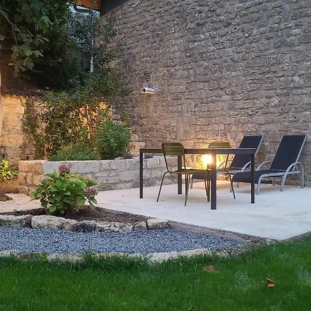 2 Dans Les Remparts A Dun Sur Meuse Vakantiehuis