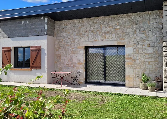 2 Dans Les Remparts A Dun Sur Meuse Dun-sur-Meuse