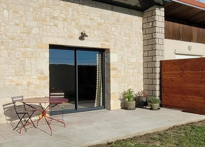 2 Dans Les Remparts A Dun Sur Meuse Dun-sur-Meuse