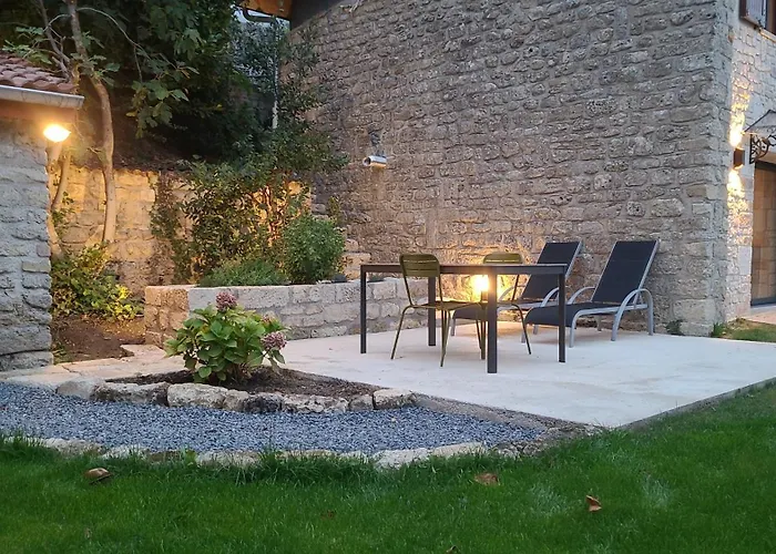 2 Dans Les Remparts A Dun Sur Meuse Prázdninový dům